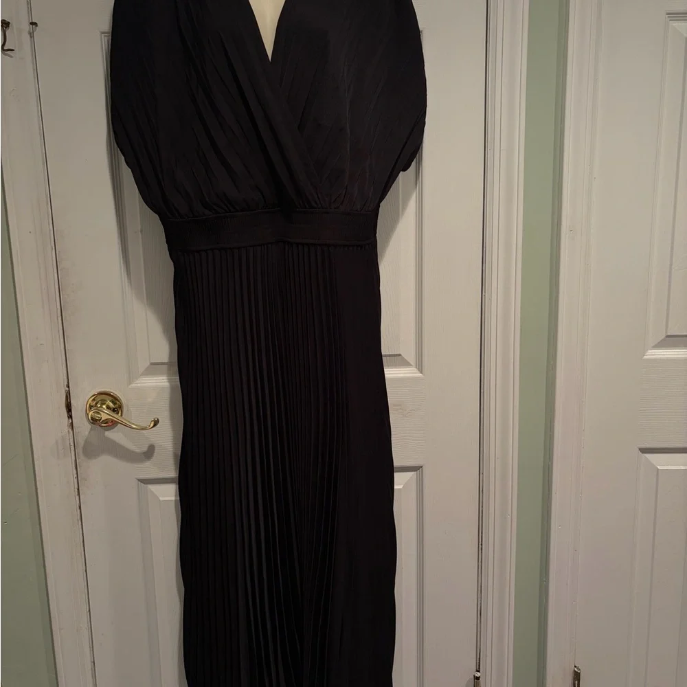 City‎ Chic Elia Black Pleated Midi Dress US 16 NWT Elegant Cocktail Party Dress